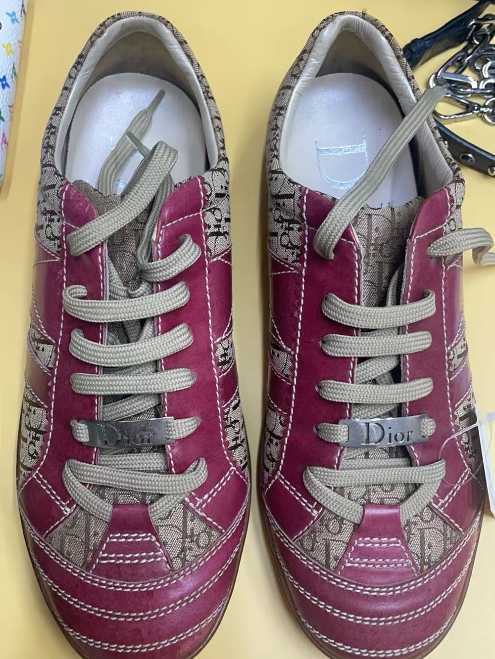 Dior Burgundy & Beige Logo Low-Top Sneakers